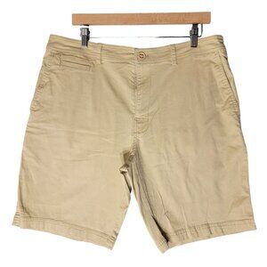 Tackle and Tides Mens Performance Chino Shorts Beige Size 36 Flat Front Casual
